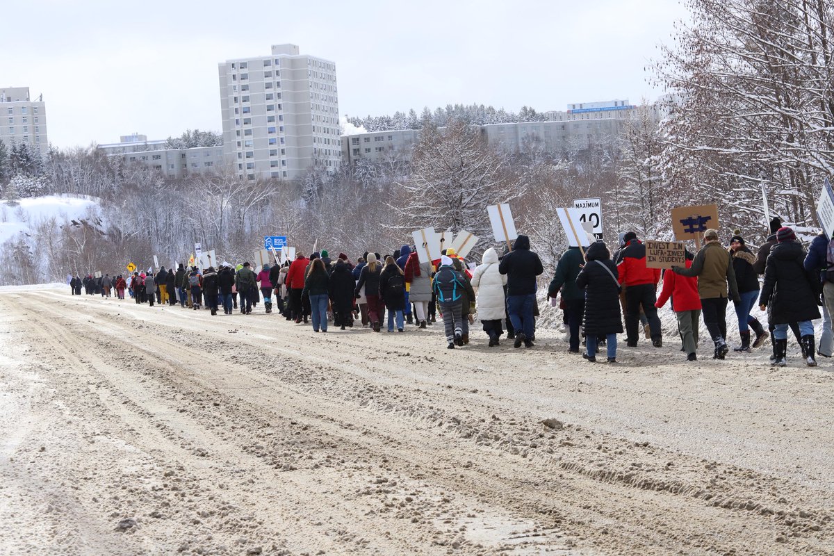 SudburyStar's tweet image. The Laurentian University Faculty Association hold a rally Monday. LUFA members hit the picket line after the university and LUFA failed to reach an agreement.