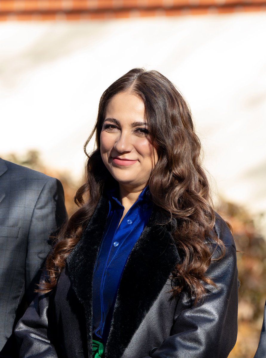 La identidad de Guanajuato presente en España 🇲🇽🇪🇸

📍 La Secretaría de Turismo e Identidad del Estado de Guanajuato, encabezada por Lupita Robles León, acompañó a la Gobernadora de la Gente, Libia Dennise García Muñoz Ledo, en una ceremonia conmemorativa realizada en Madrid, en