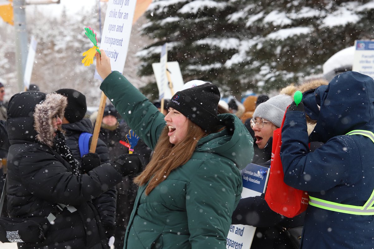 photolap's tweet image. The Laurentian University Faculty Association hold a rally Monday. LUFA members hit the picket line after the university and LUFA failed to reach an agreement.