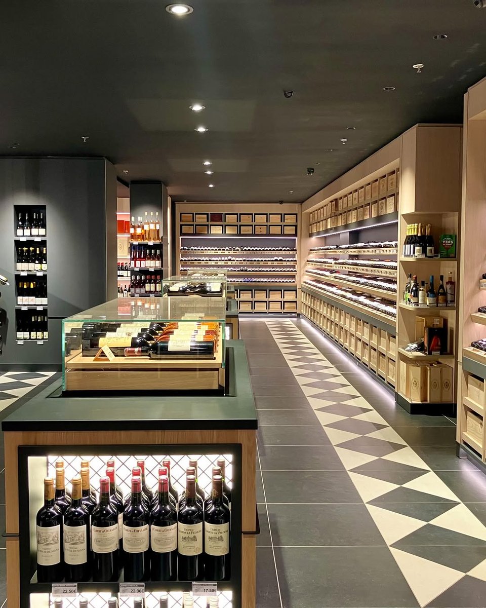 La cave du Leclerc Bayeux c'est quelque chose quand même