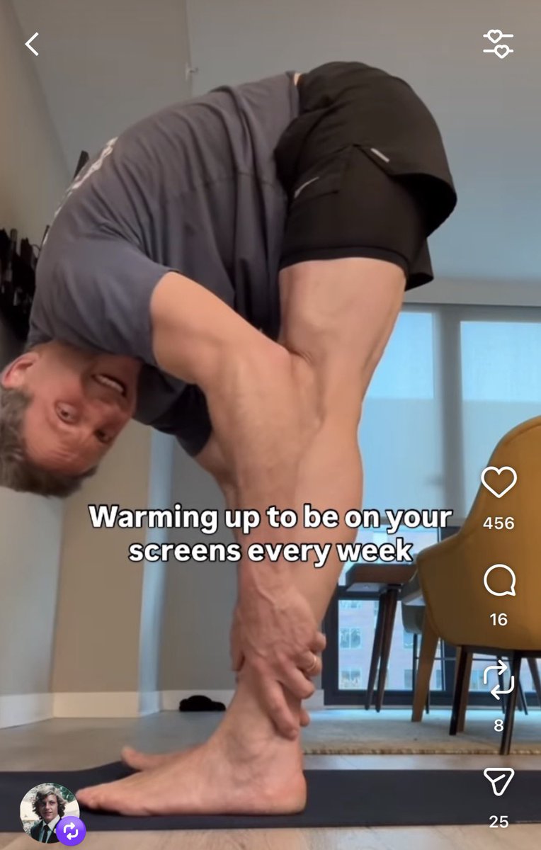 chronocanary's tweet image. i’m fucking crying 😭 his old ass