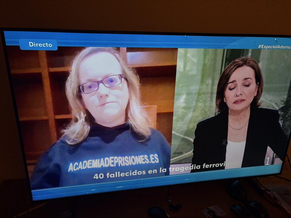 Hay que ser miserias para hacer propaganda de tu negocio (una academia de funcionarios de prisiones) a costa del #EspecialAdamuzRTVE