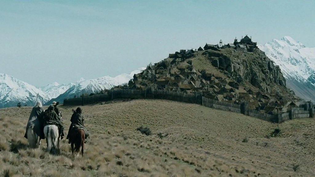 TolkienWorldG's tweet photo. The Lord of the Rings trilogy 25th Anniversary special release earns $11 Million in the Box Office!

“Broken out, Fellowship of the Rings did $3.85M over four days, while Two Towers did $2.64M (it began showtimes Saturday) and Return of the King made $2.5M since Sunday.”

cc: Deadline: https://t.co/wZm2fMZoNH