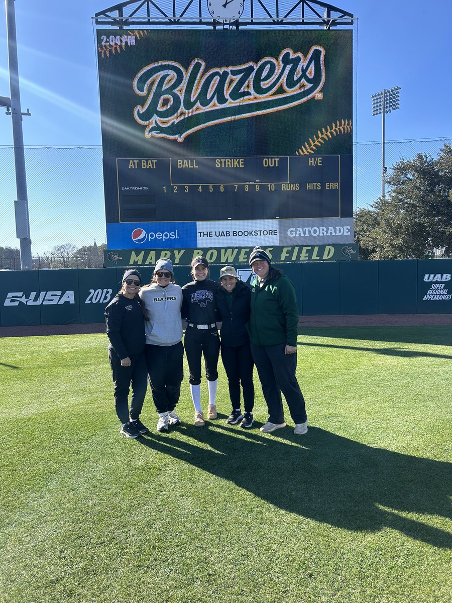 Reagan Roberts tweet media