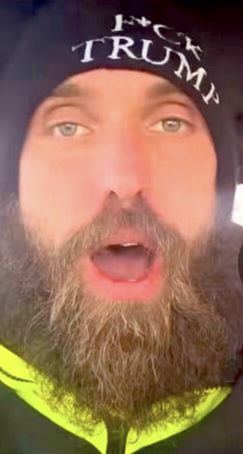 RealHickory's tweet image. These 2 domestic terrorists should have been arrested already. Justice delayed is justice denied.