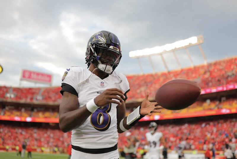 RavenNationLIVE's tweet image. Lamar Jackson is NOT getting traded. 

Bookmark this, screenshot this, whatever.

QB1 is staying in Baltimore. 😮‍💨