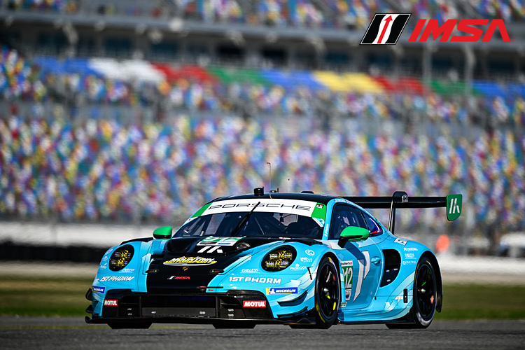JBocianIMSA's tweet image. Team: @manthey_racing #912
Category: GTD
Car: Porsche 911 GT3 R (992)
Drivers: @ryanhardwick 🇺🇸 (B), Riccardo Pera 🇮🇹 (S), @RichardLietz 🇦🇹 (P), @MSchuring_ 🇳🇱 (G)
Best lap time at #Roar24 - Riccardo Pera - Session 6 - 1:48,041
Last time on #Rolex24: They debut here.

#IMSA…