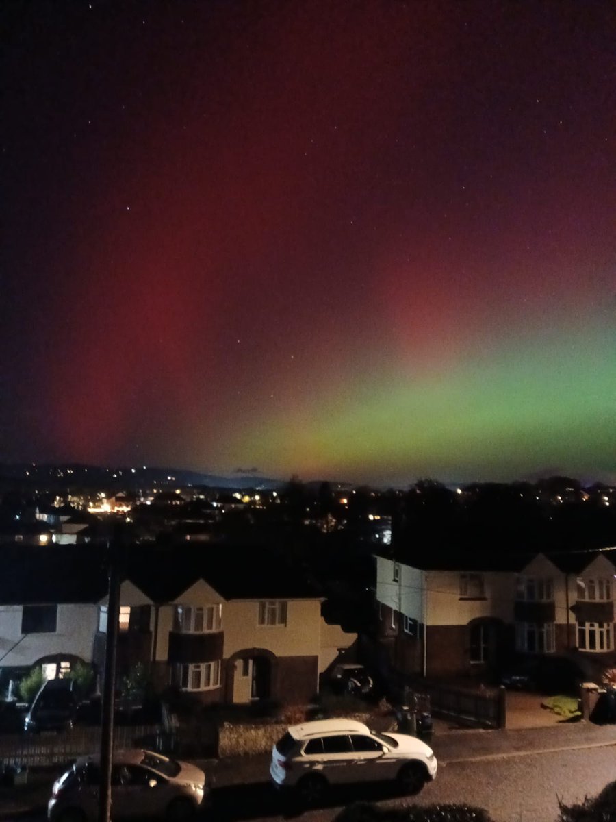 Arthur Dent tweet media