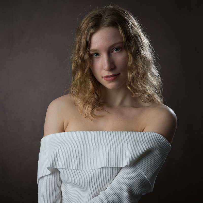 photofacts's tweet photo. 📸 Ga je aan de slag met portretfotografie in de studio? Hier zijn 5 onmisbare tips om het beste uit je sessie te halen! Ontdek ze allemaal: https://t.co/8Q25DQdZhV #Fotografie #Portretfotografie #Studio https://t.co/4bkxtzb13L