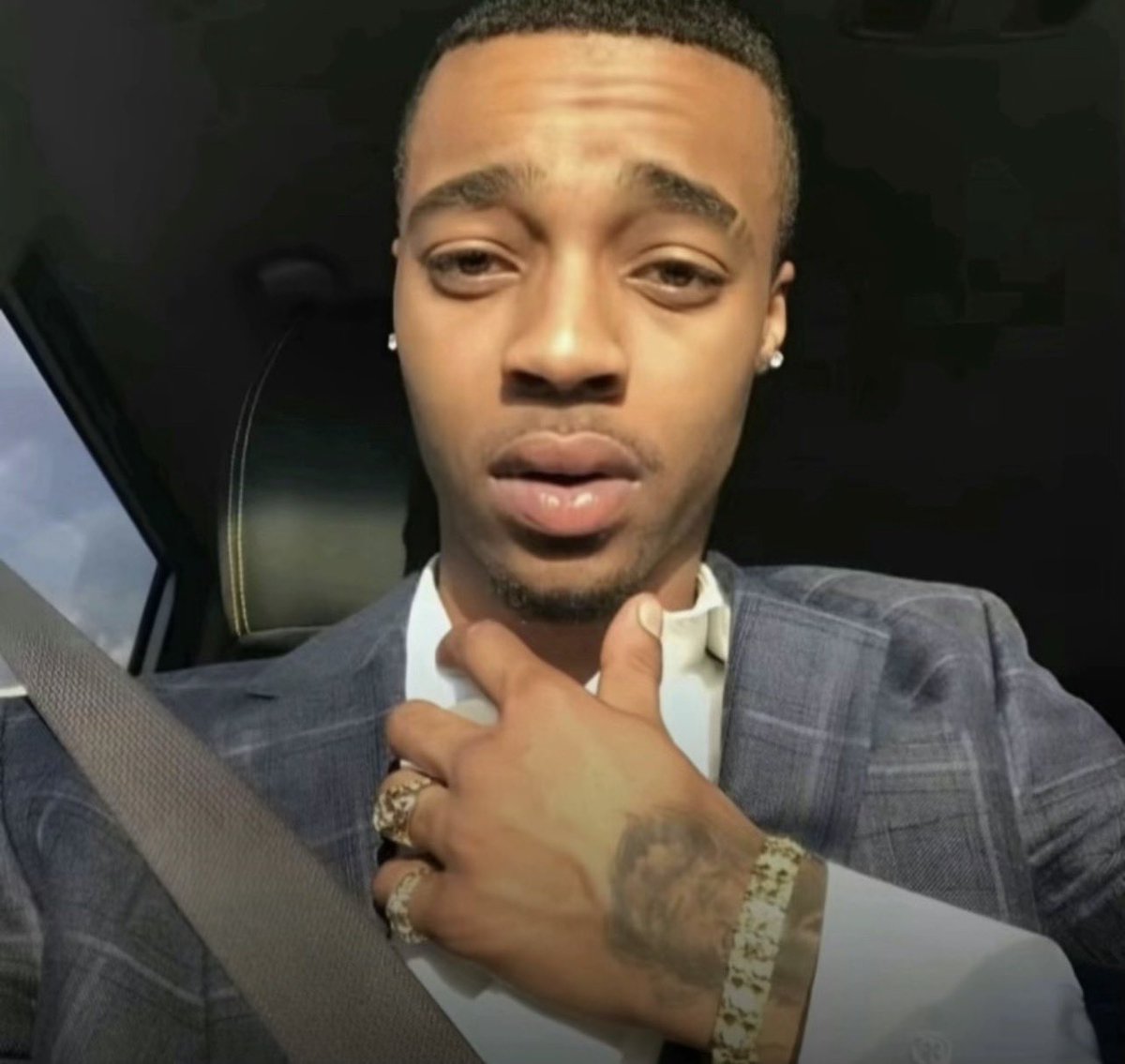 dimes tweet media