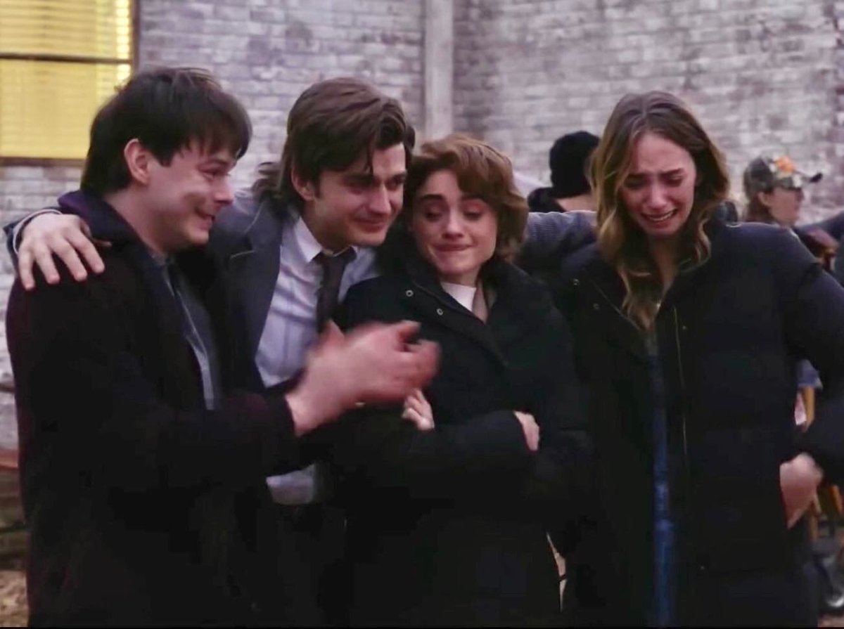 Their goodbye hurt a lot 😭💔