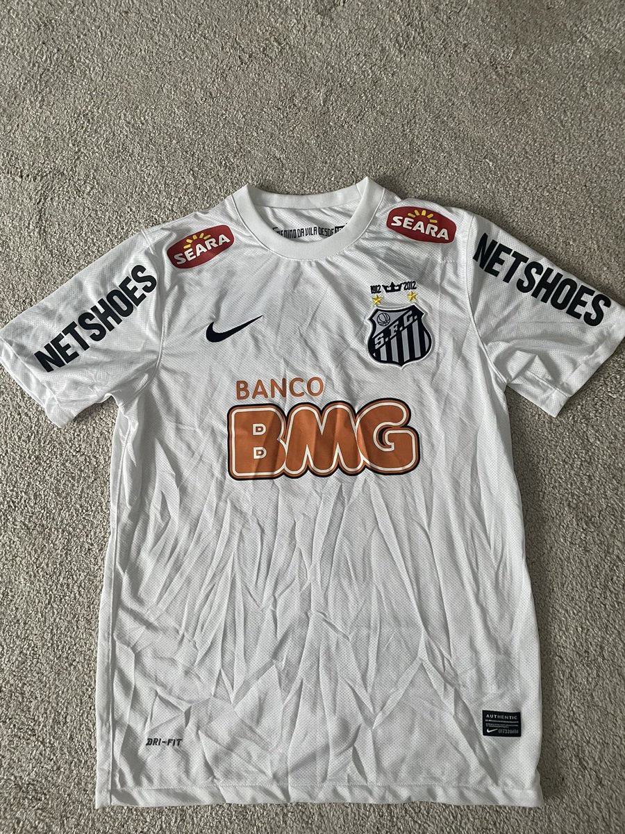 dbz_rp_'s tweet photo. Les gars je vous présente le meilleur Fournisseur de Maillot de Foot et au meilleur prix moins cher que les maxikits etc…

son Whatsapp : +86 136 2287 7014 https://t.co/MOXcHbhQ4c