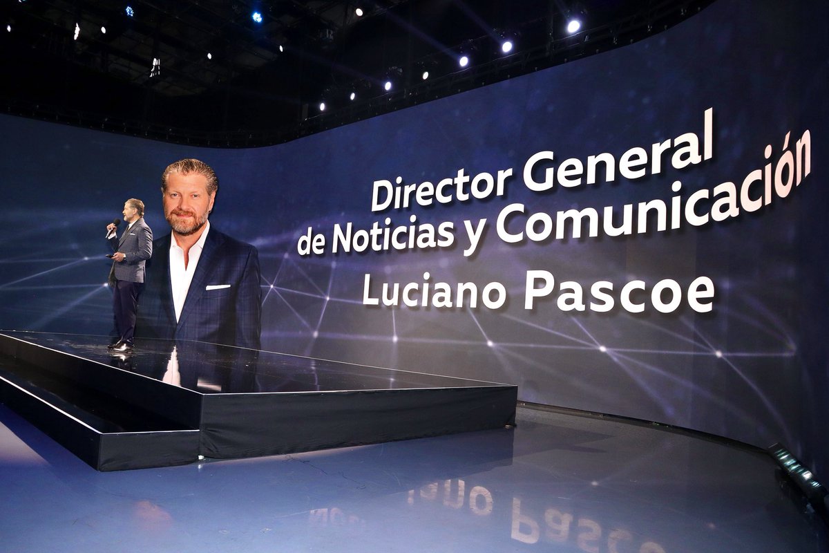 Hoy me reuní con los equipos de <a href="/AztecaNoticias/">Fuerza Informativa Azteca</a> y <a href="/adnnoticiasmx/">adn Noticias</a> para reconocer dónde estamos y seguir trabajando con un solo objetivo: ser el número uno.

En esta nueva etapa de integración, bajo el liderazgo de <a href="/lucianopascoe/">Luciano Pascoe</a> como Director General de Noticias y Comunicación,