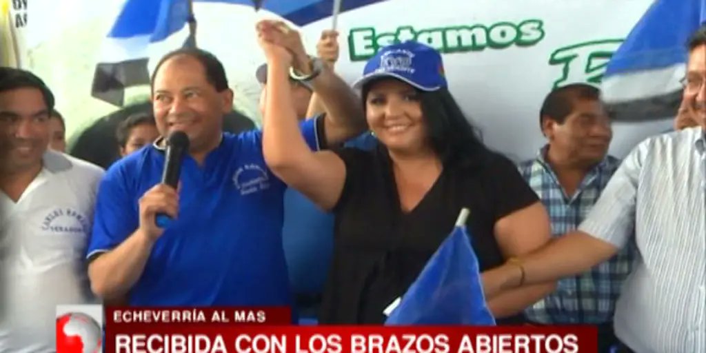 Digan que por ser una Viceministra, anunciaron su posesión y pudimos ver su pasado.

Ahora imaginen la cantidad de masistas radicales, sobre todo evistas, que están volviendo a mamar del Estado.