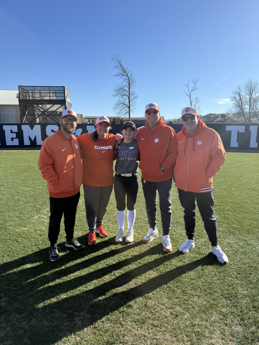 Lilianna (Lily) Johnson tweet media