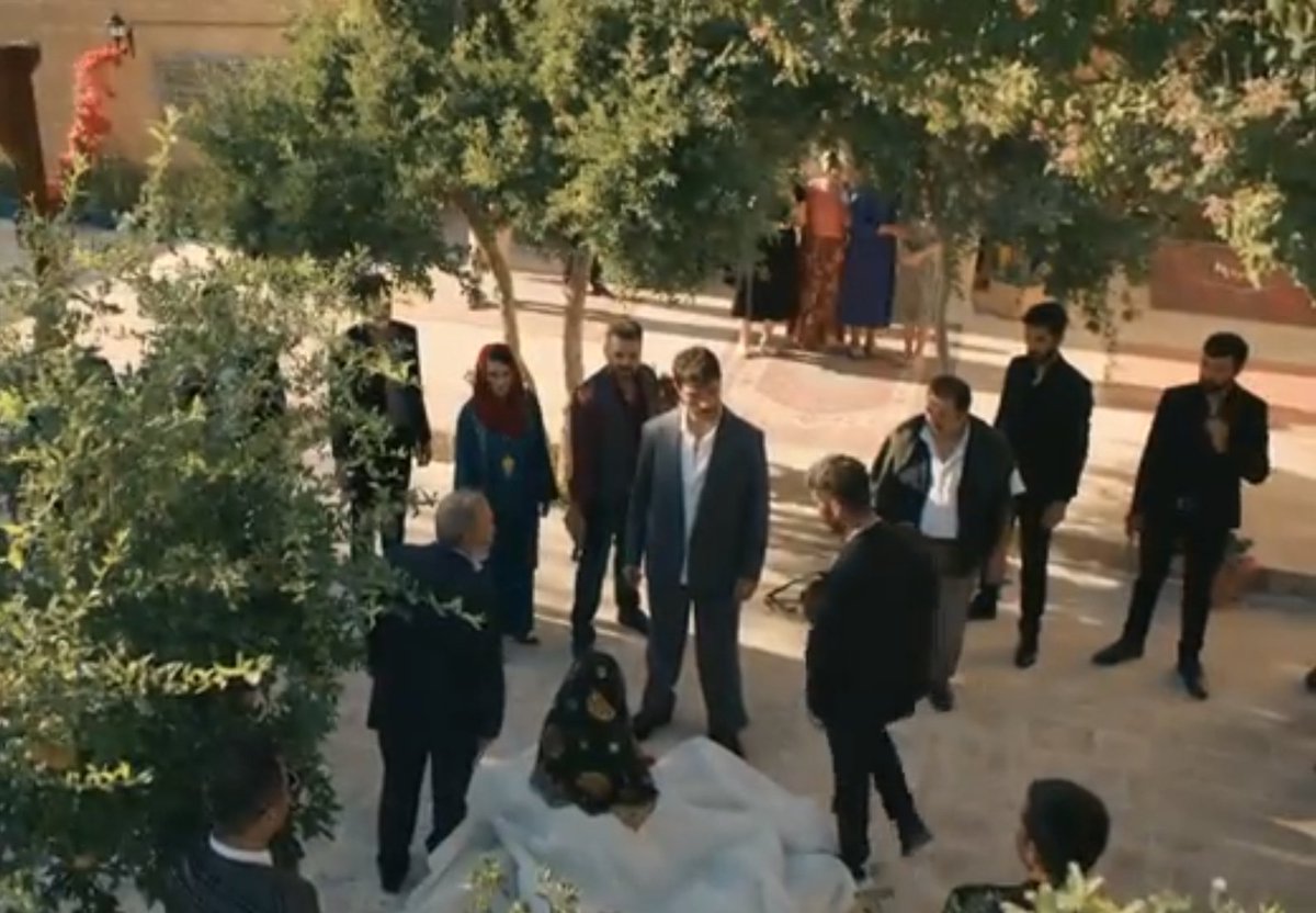 taaymaaa's tweet image. #halef #YilSer
#HalefKöklerinÇağrısı

The Best Parallel Scene @ercanugr