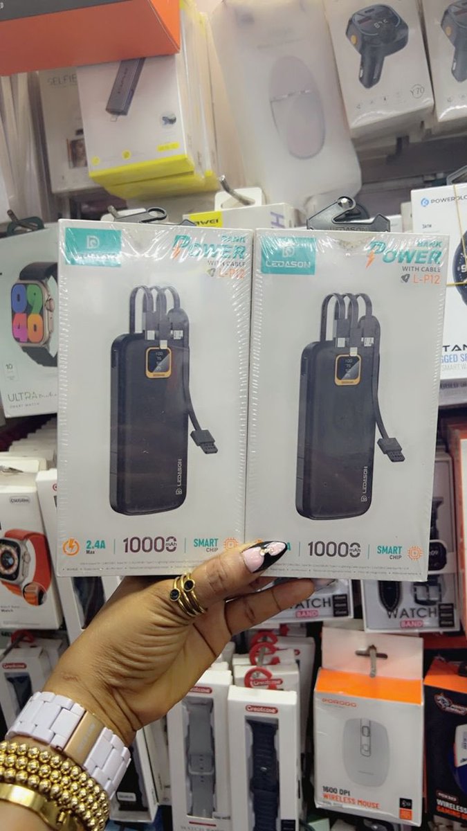 Val Gadgets tweet media