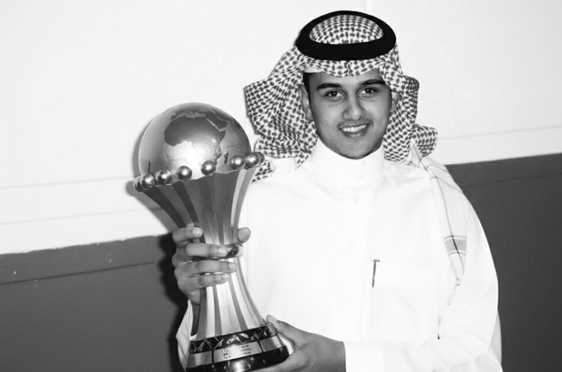 IX23_'s tweet image. معلومة يمكن ما تهمك:
عباس إبراهيم حقق كأس أمم أفريقيا قبل ساديو ماني