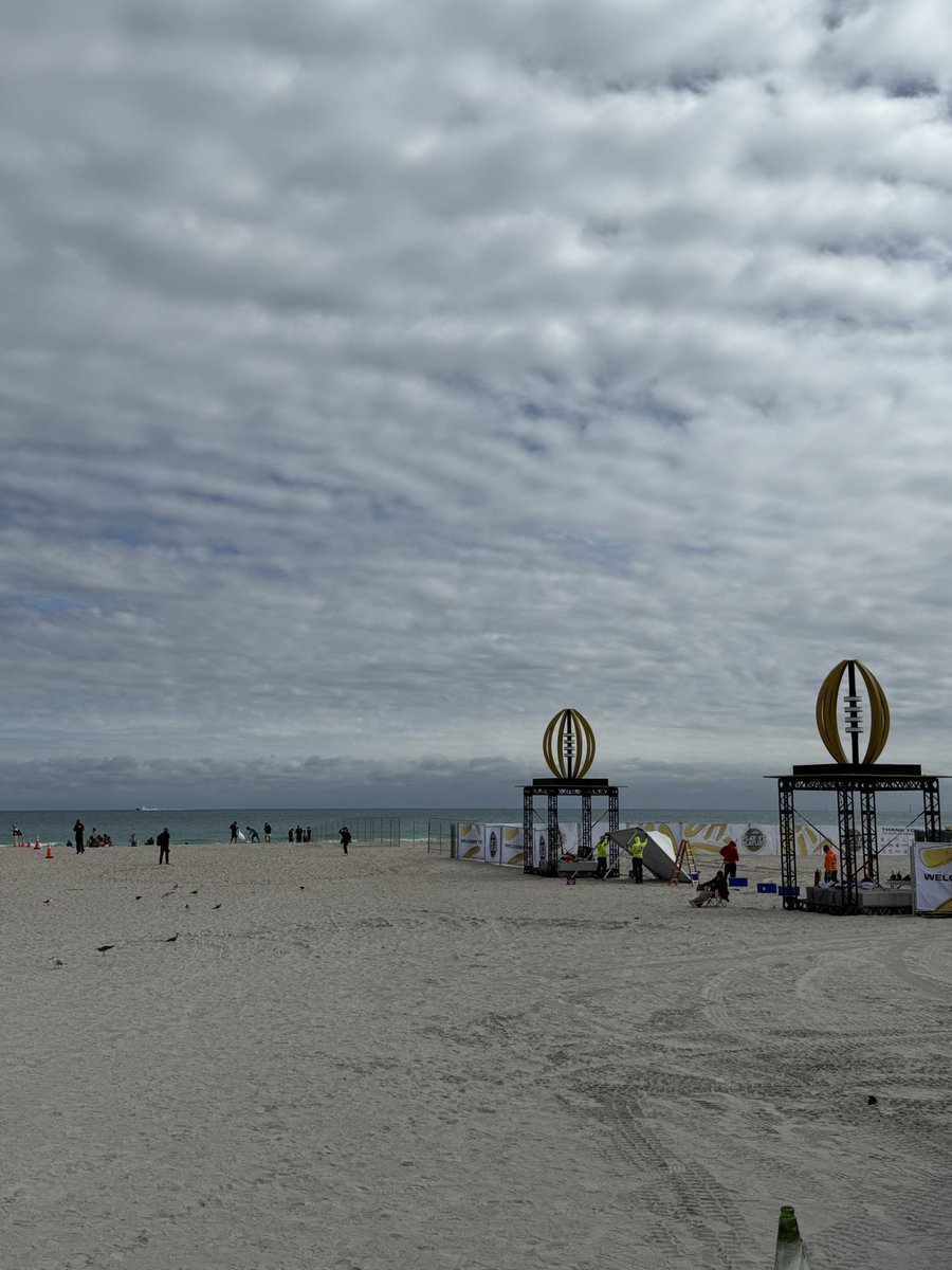 Dex Williams tweet media