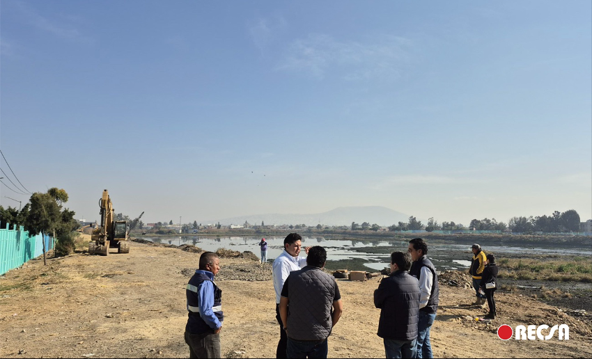 RECSA_MX's tweet photo. ¡Seguimos construyendo infraestructura que protege!

🏗️ En #RECSA refrendamos nuestro compromiso con la #CDMX al haber sido seleccionados para el desarrollo del Proyecto Colectores “El Salado”, una obra de infraestructura hidráulica estratégicaorientada a fortalecer la seguridad , la funcionalidad urbana y el bienestar de la población.💧

📐 Este proyecto refleja nuestra visión de ingeniería responsable, enfocada en la prevención de riesgos y en la construcción de infraestructura resiliente, diseñada para responder a las necesidades reales de las comunidades y contribuir al desarrollo #sostenible de la ciudad. 🏙️
