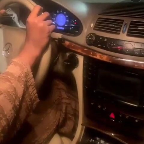 fatiieenotfatty's tweet image. 💕😛