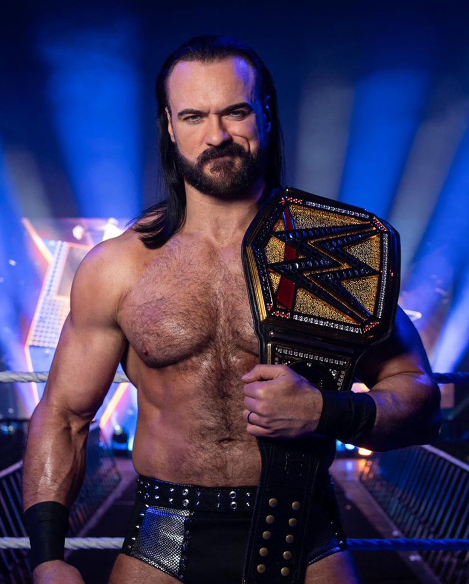 THE Champion of WWE 🥇