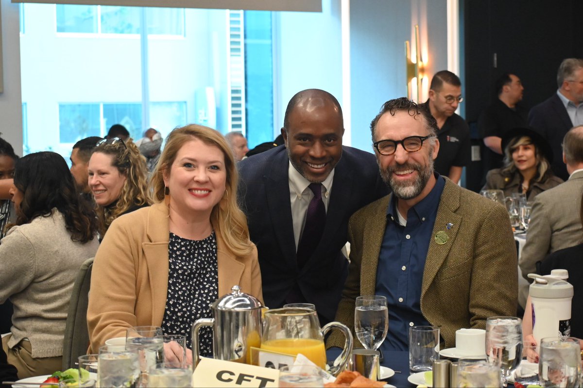 Tony Thurmond tweet media