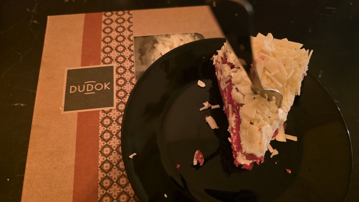 T I M 💦 tweet media