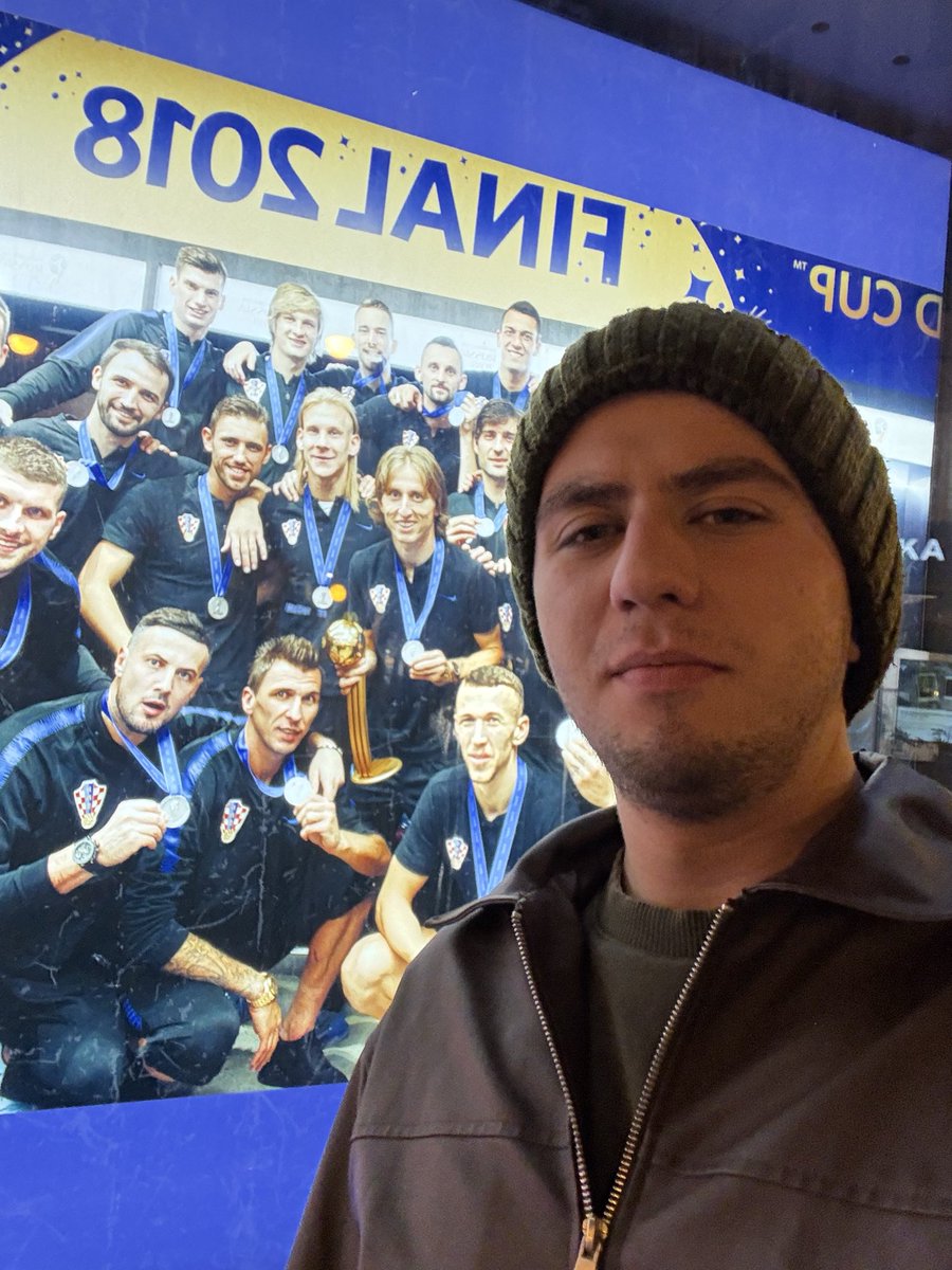 Sü diyo ama Messici tweet media