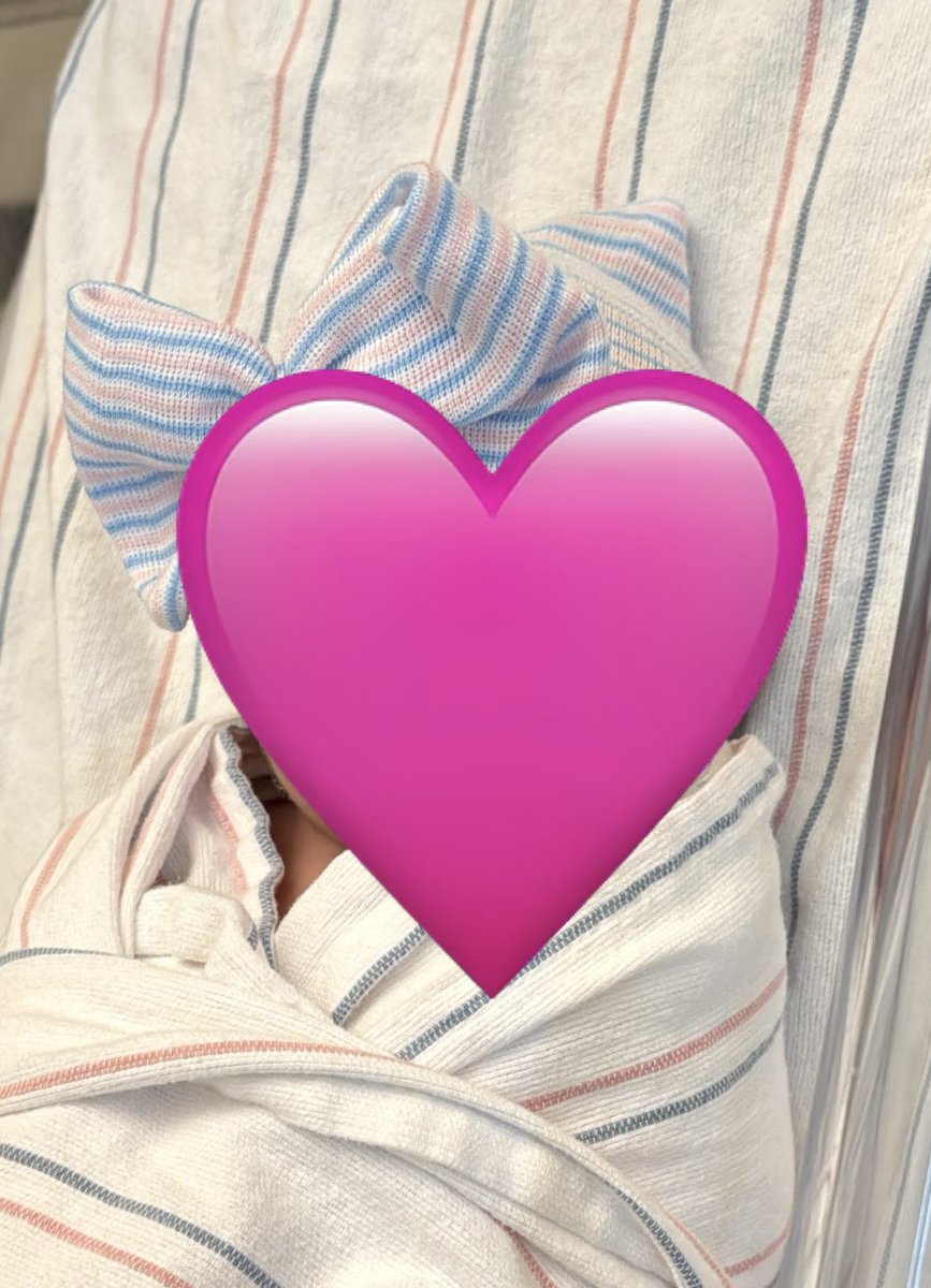 No words can explain 🩷

Welcome to the world, baby girl 🙏🏼