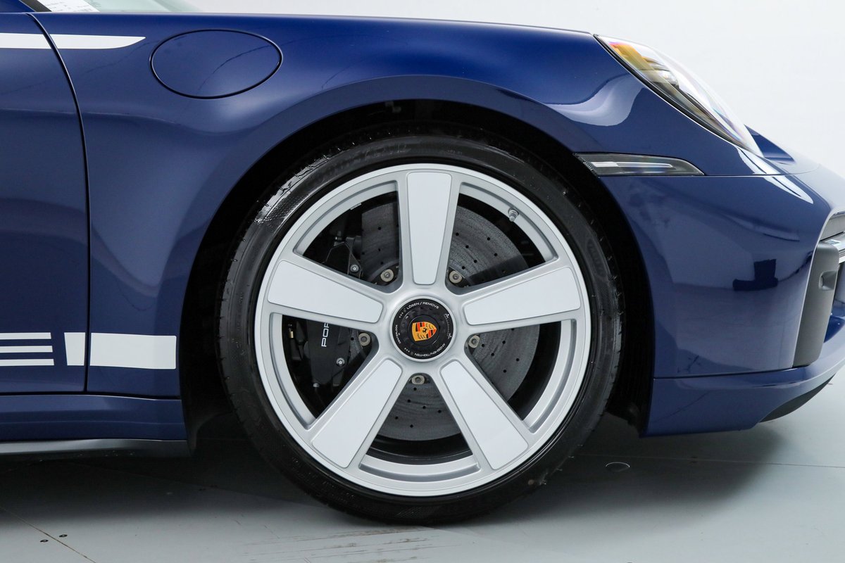 Exotic Car List tweet media