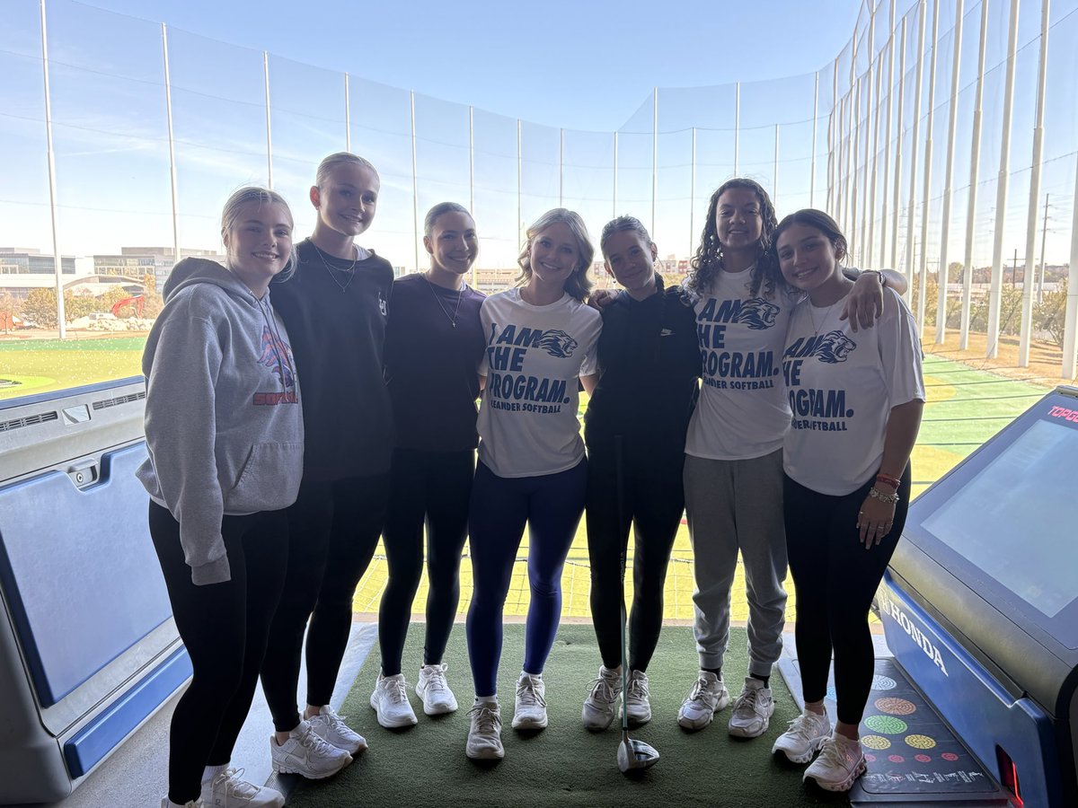 LeanderSoftball tweet media