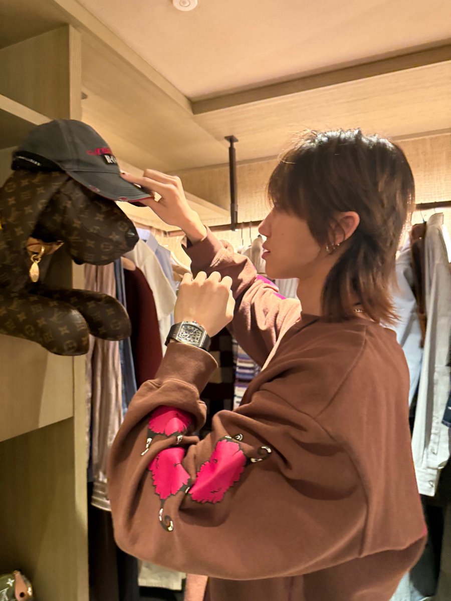 eclipazed's tweet image. open.spotify.com/track/2mPLhxMH…