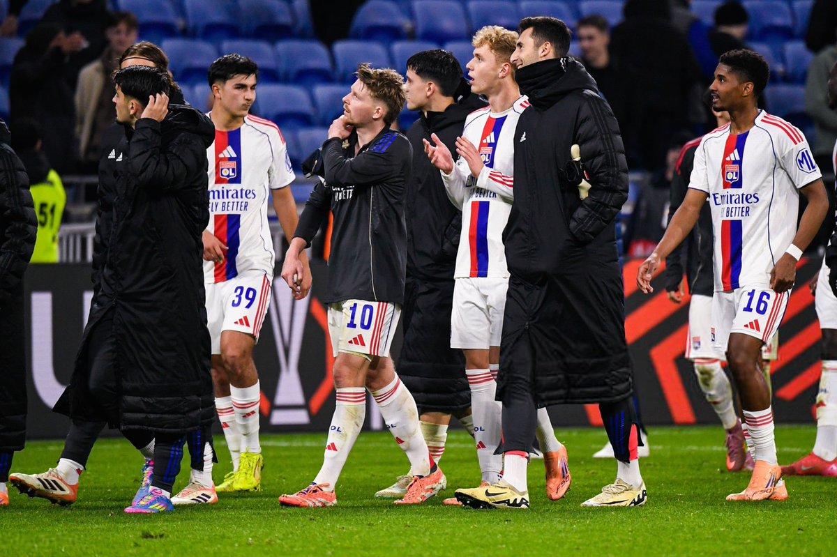 Instant Foot ⚽️ tweet media