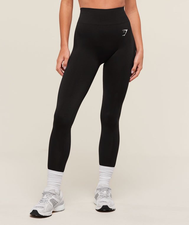 StreetFinderrr's tweet photo. Pour mes gars et mes meufs de la salle, grosse grosse promo Gymshark 💪🏋️

Les soldes vont jusqu’à - 50%,  de plus avec le code EXTRA20 vous avez - 20% !

Ça fait des leggins à 12€, survêtement à 10€, t-shirt de compression à 11€ etc…

👉 https://t.co/8ixmKkuuZq

#Gymshark https://t.co/dKKL85rI6w
