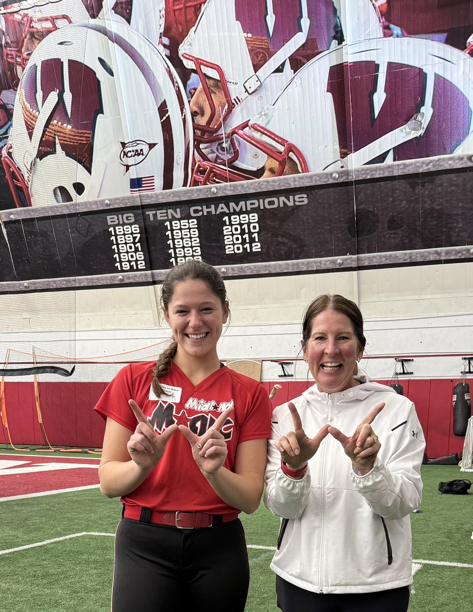 MaksStraub2027's tweet image. Spent the day at UW Madison! Thank you @BadgerHealy and @BadgerSoftball staff and players for hosting another insightful camp! @MidMagic2027 @EHS_Softball_ @MidwestPremierS @CoastRecruits @gatorjack72 @ExtraInningSB