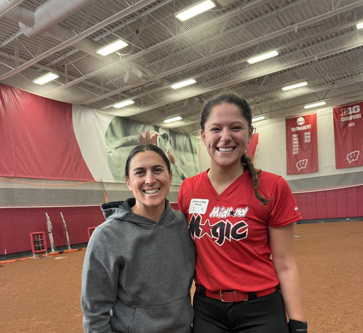 MaksStraub2027's tweet image. Spent the day at UW Madison! Thank you @BadgerHealy and @BadgerSoftball staff and players for hosting another insightful camp! @MidMagic2027 @EHS_Softball_ @MidwestPremierS @CoastRecruits @gatorjack72 @ExtraInningSB