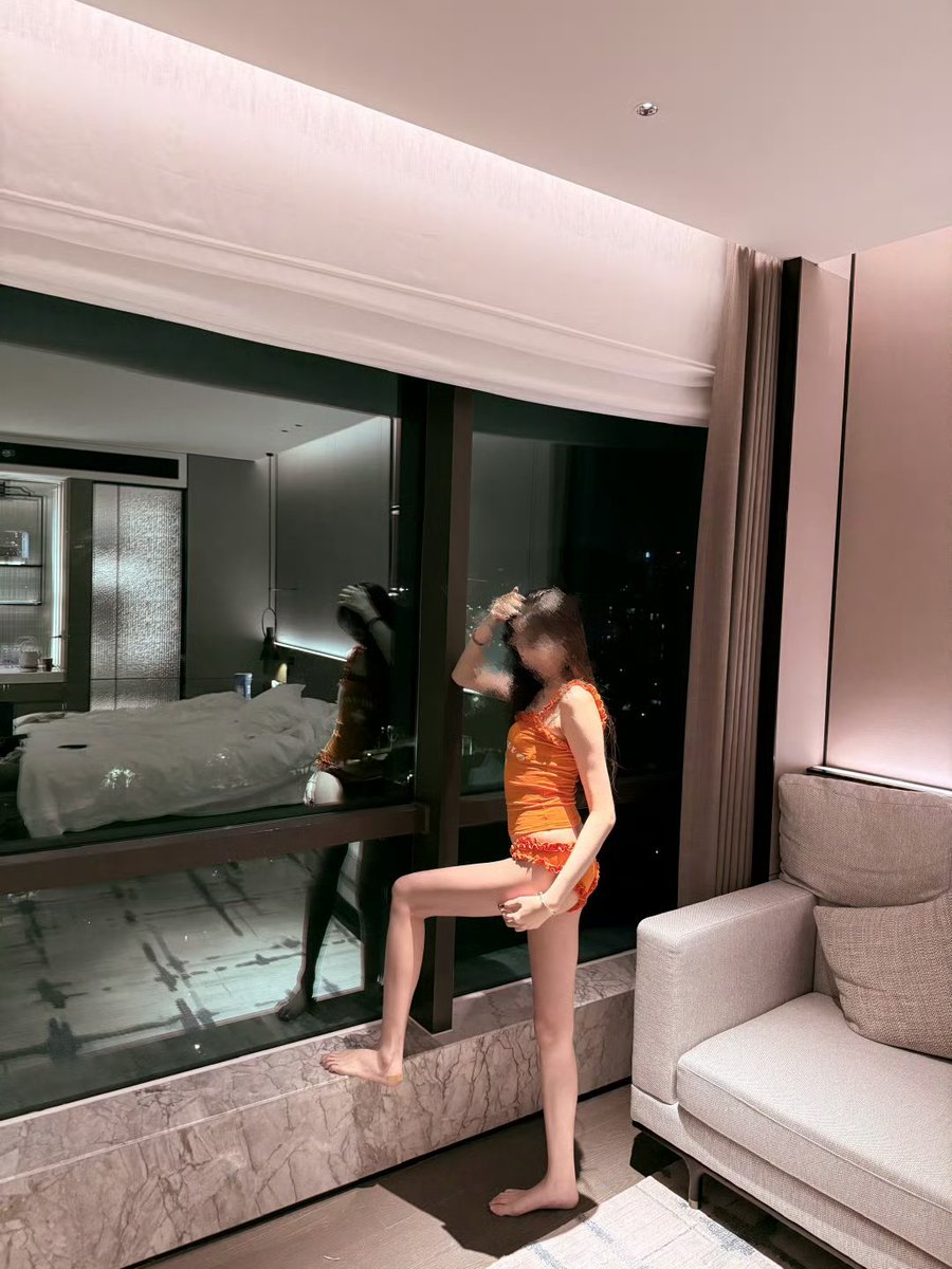 沪上人妻 tweet media