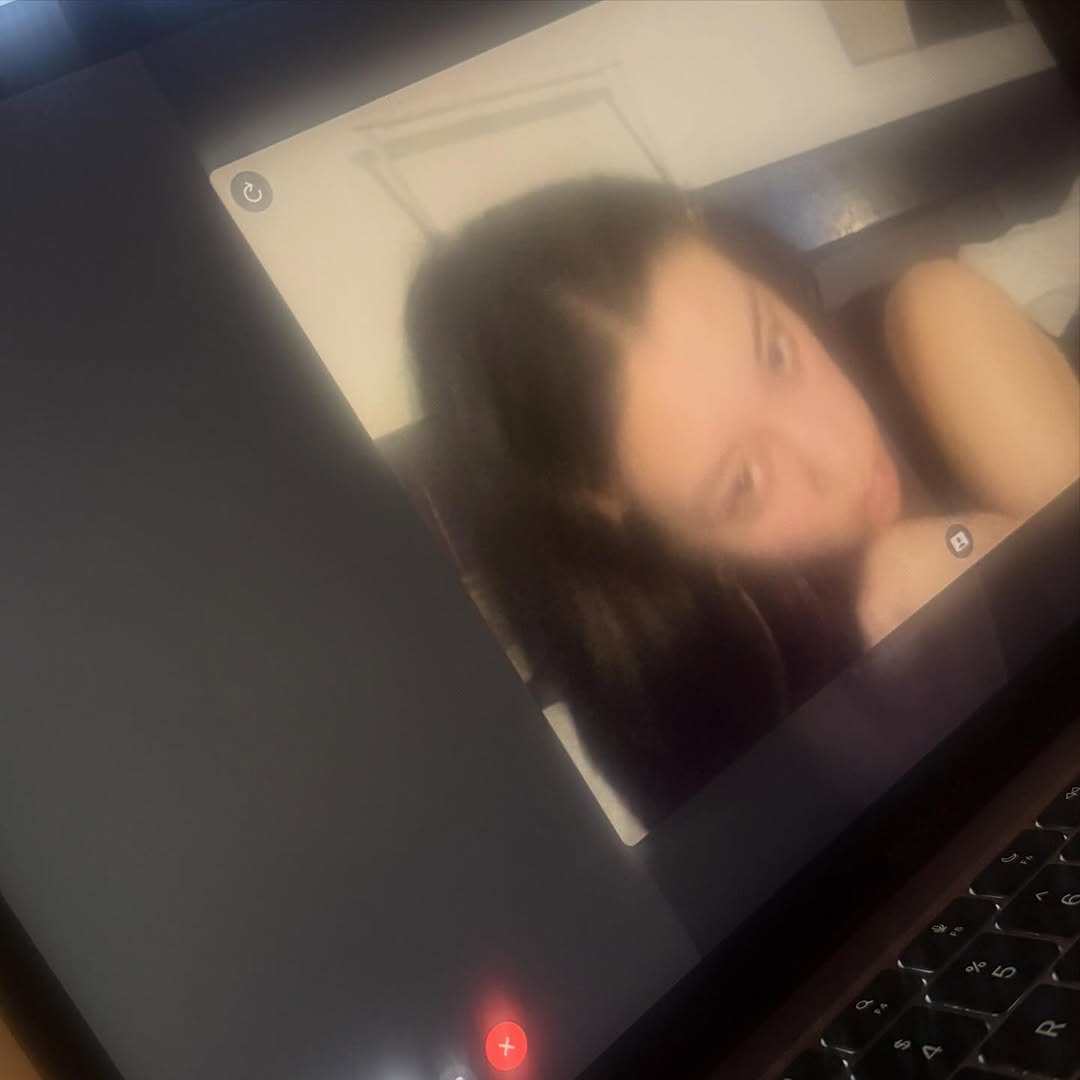 KATSEYEBRASIL's tweet image. A qualidade? Megan via Instagram.