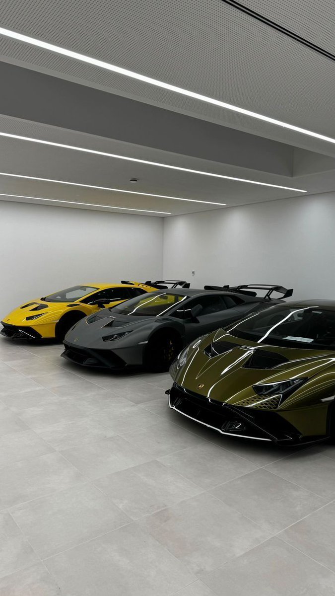 Auto_Porn's tweet photo. Triple Threat... https://t.co/d7s8xnDINZ