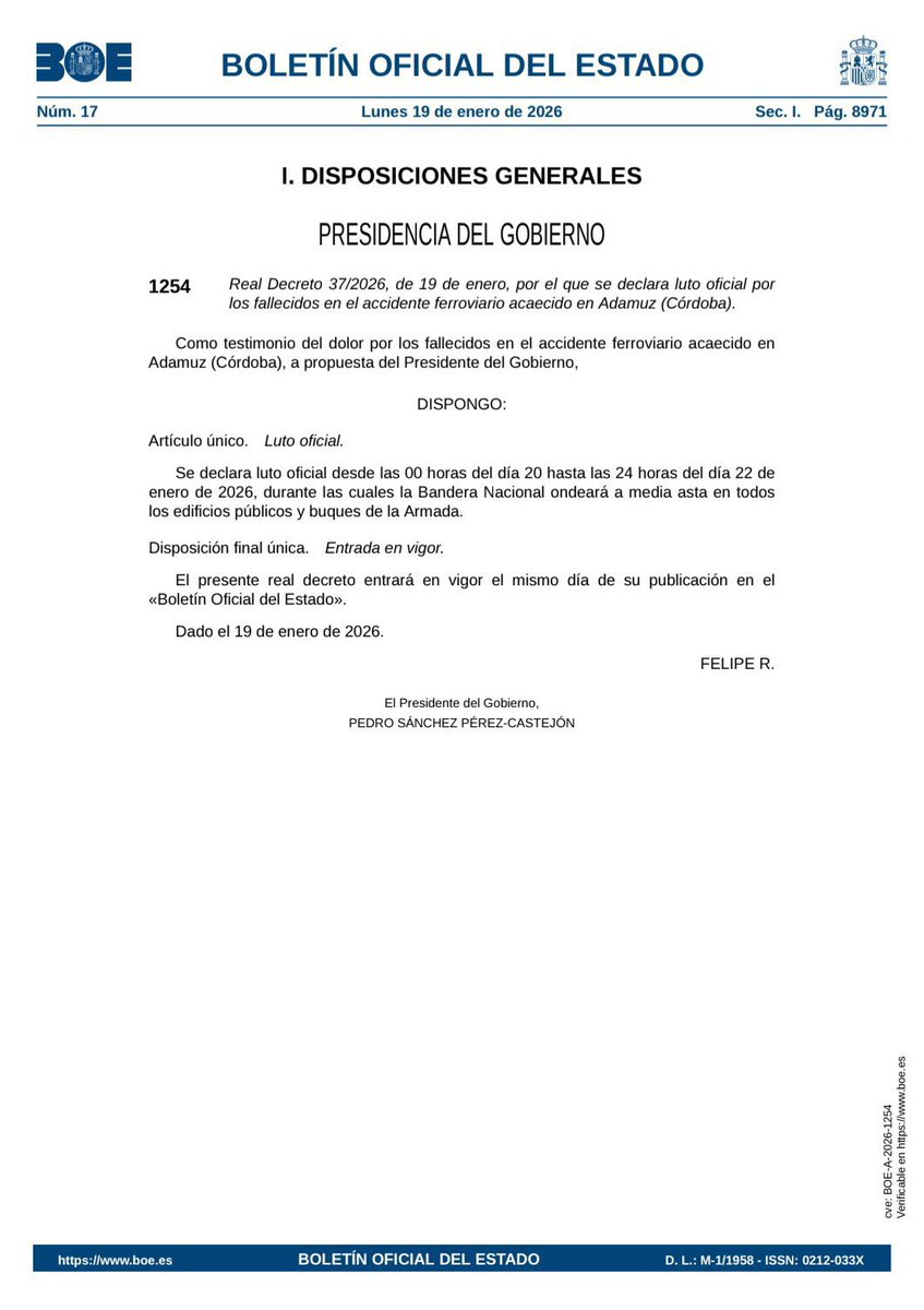 elalcazar_es's tweet image. El Gobierno cambia la fórmula y elimina “el dolor de la Nación española” del decreto de luto oficial del Estado por la tragedia de Adamuz.

Imagen comparativa del BOE con el decreto por los atentados islamistas de Barcelona del 17-A.

Seguir: @elalcazar_es