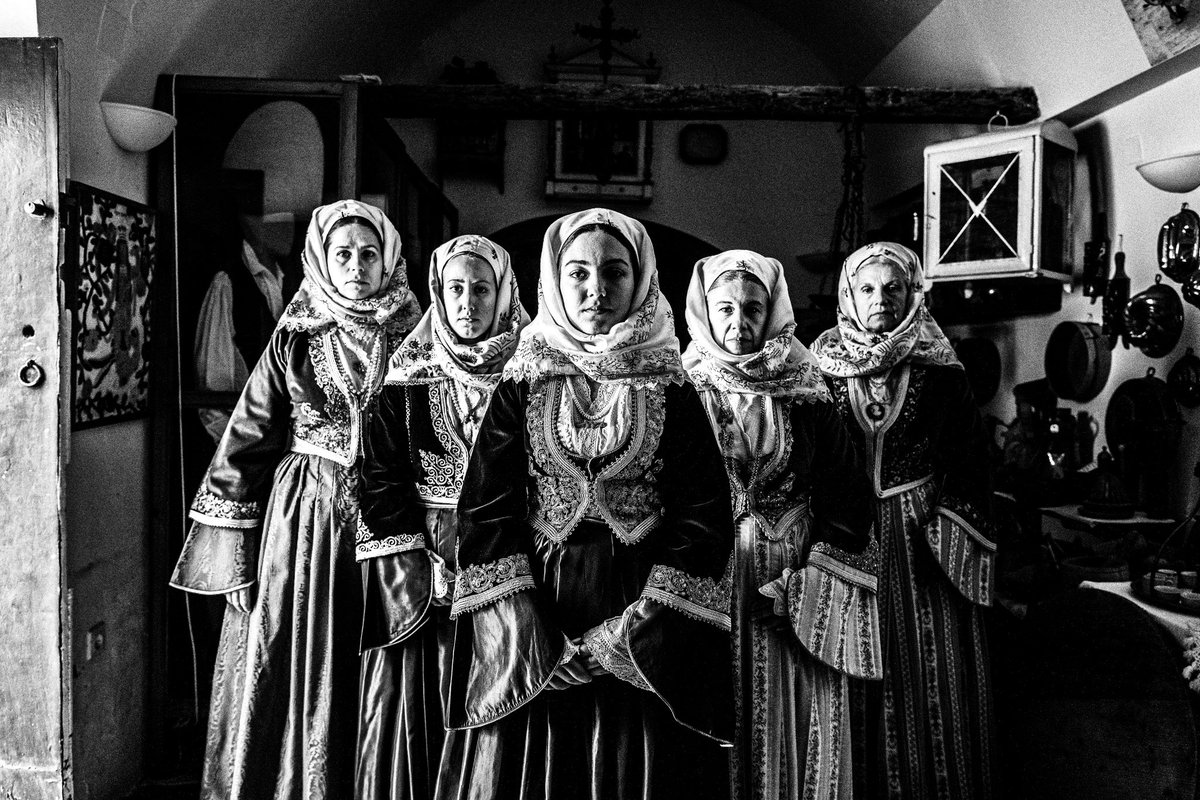 tatakis81's tweet photo. Photographs from Spetses, Greece.
🖼️ find the print collection: https://t.co/ogL8FxhmT1

Part of my project ‘Caryatis’ – recipient of 24 international awards 🏆 https://t.co/pzHyDhklb3