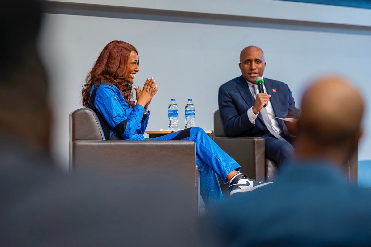 Burns & McDonnell STEM tweet media