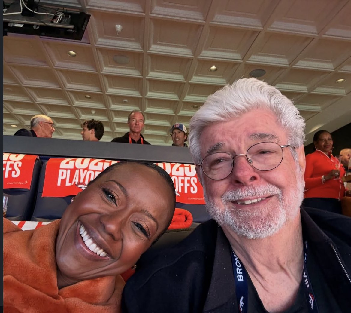 sw_holocron's tweet image. George Lucas and his wife Mellody Hobson at this weekend’s @Broncos game