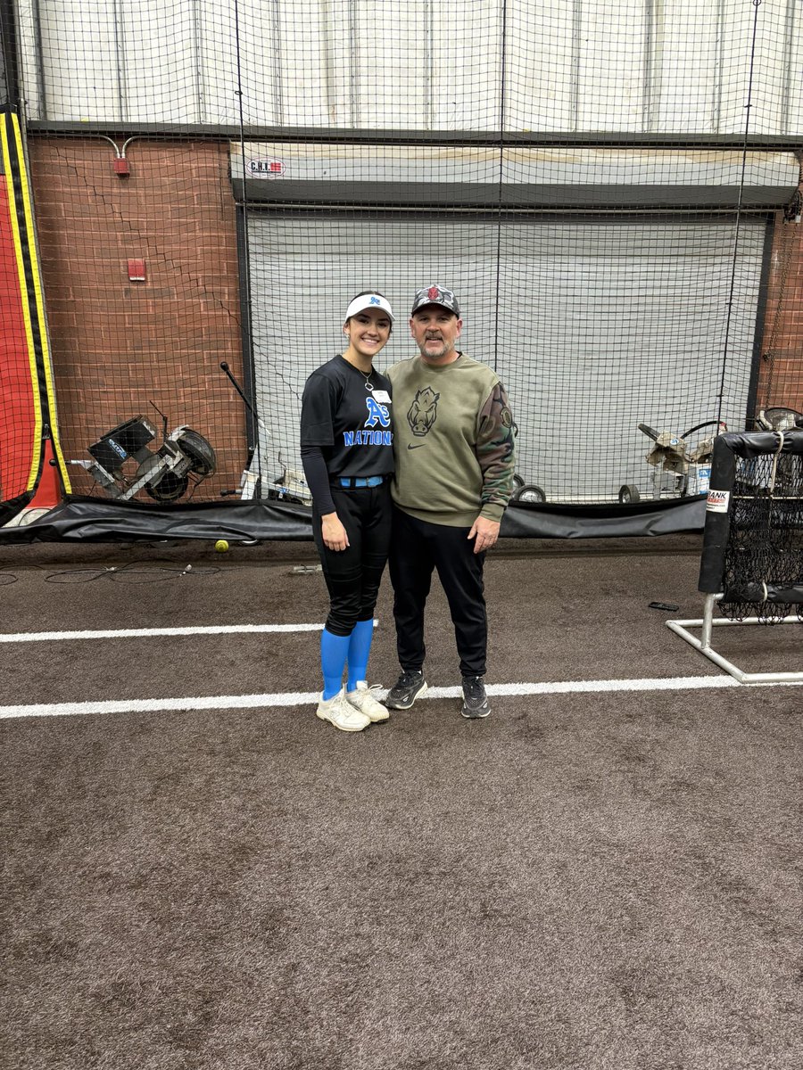 LillyGarcia2029's tweet photo. I had a great time at the Arkansas camp this weekend! Got some good feedback and can’t wait to keep working! 🐗🐗
@AsNational2728 
@RazorbackSB @PRSTAGGS @MattMeuchel @djgasso @CoachDeifel https://t.co/LYuOZpsJsp