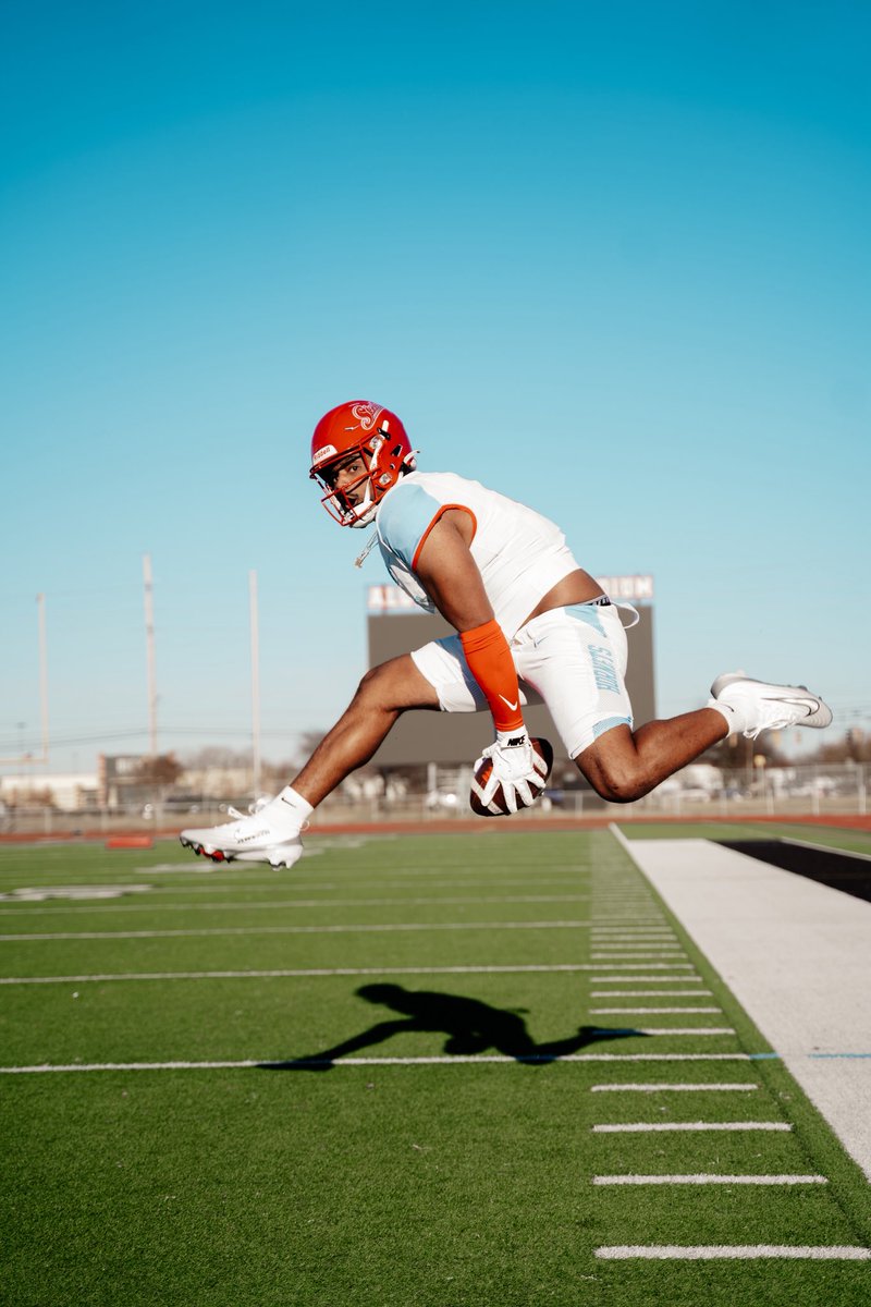 Jordan Banks transfer portal LB 6’2-230 tweet media