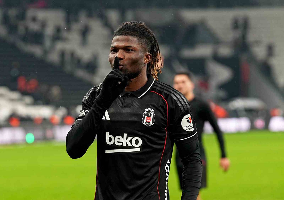 nexustransfer's tweet photo. El Bilal Toure: "Oynadığım mevki benim için hiç fark etmez. Her yerde oynarım." https://t.co/lPDQG2FyXC