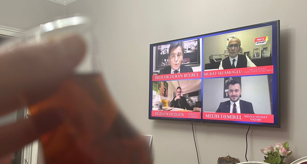 3. Yol nedir? Mümkün mü ? 
Değerli Hocamız <a href="/DuranBulbulTR/">Prof. Dr. Duran Bülbül</a> - <a href="/DuzgunDuzgunn/">Düzgün Düzgün</a> ve <a href="/melihddemirel/">Melih Demirel</a> ‘den dinleyelim  öğrenelim.