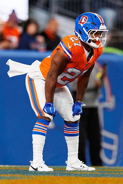 AdamSchefter's tweet image. Sources: Broncos are opening the practice window for RB J.K. Dobbins, who suffered what was thought to be a season-ending foot injury in Week 10 against the Raiders. Dobbins has a chance to play in Sunday’s AFC championship game vs. the Patriots.