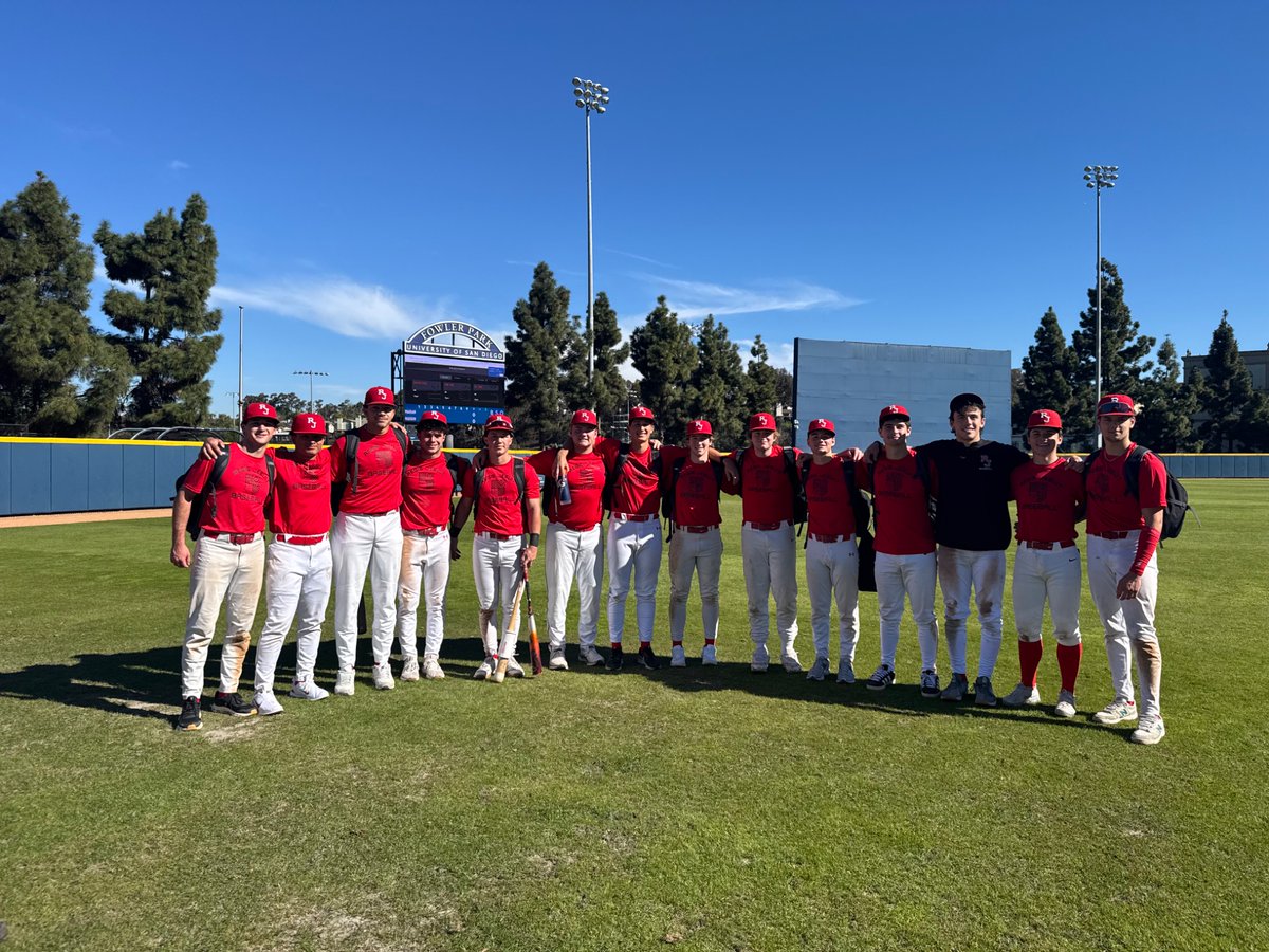Regis Jesuit Baseball tweet media